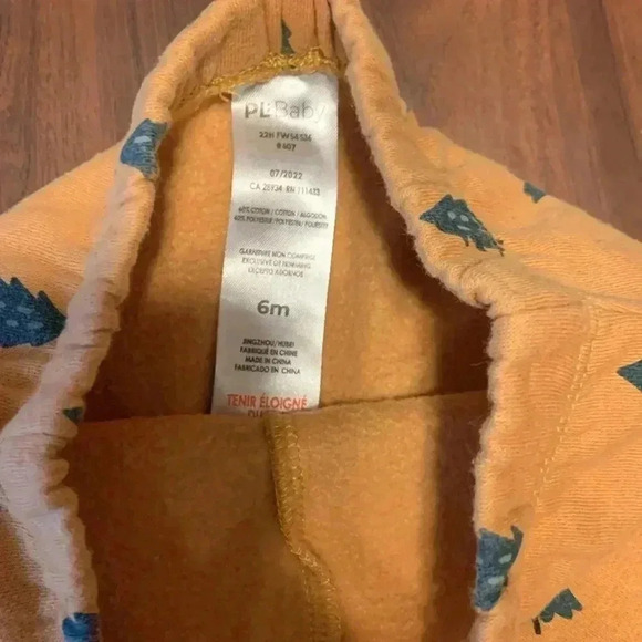 PL Baby Christmas Tree Set – Teal & Yellow (Size 6 months) | Cozy & Festive! - Picture 5 of 5